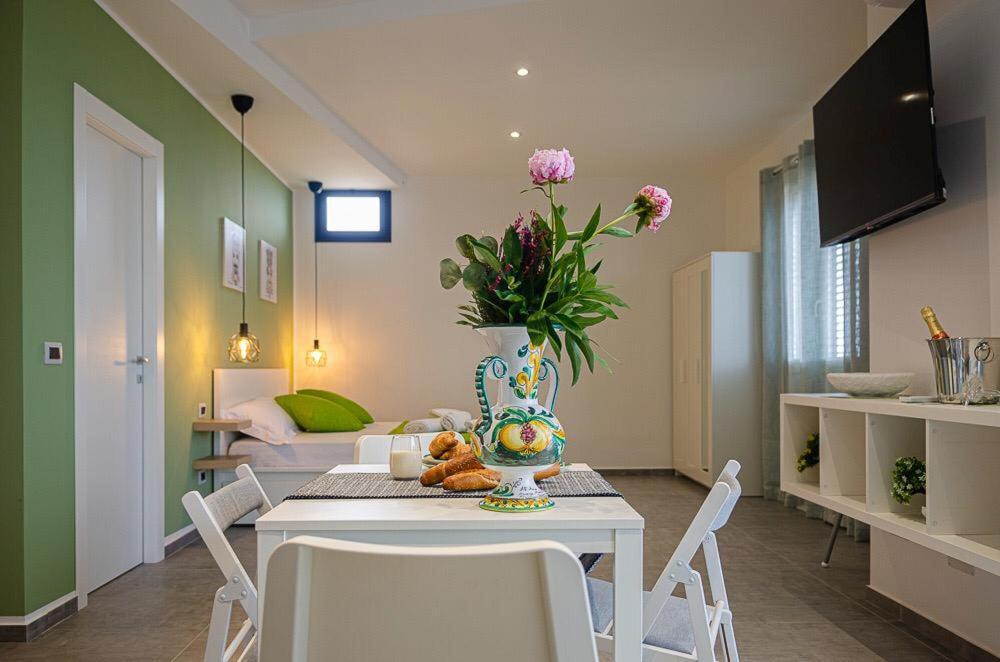 Sunrise Luxury Apartments Cassibile Bagian luar foto